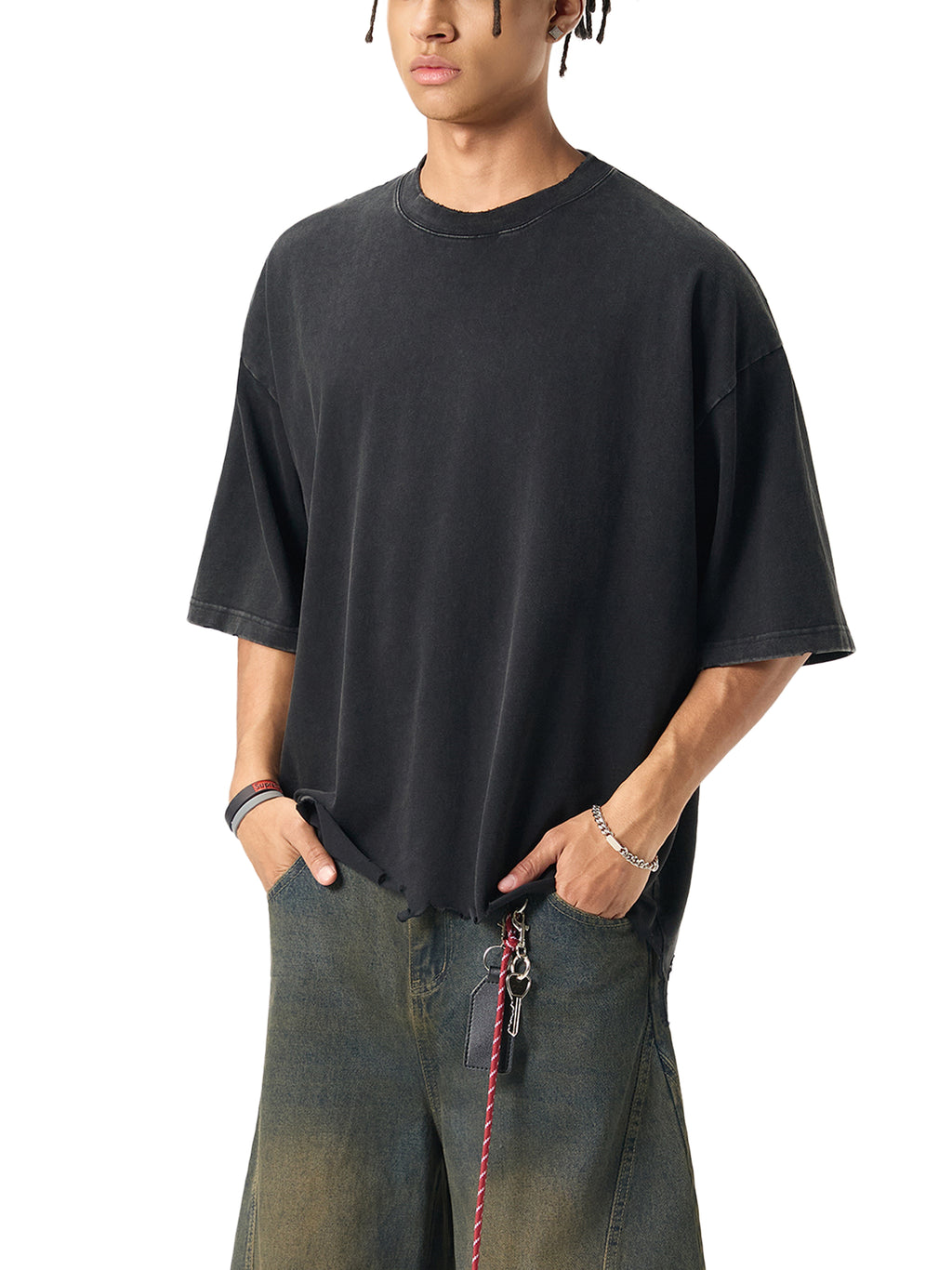 Top limited edition wings x unhinged.unisex.                   Snow Wash Raw-Hem Boxy T-shirt